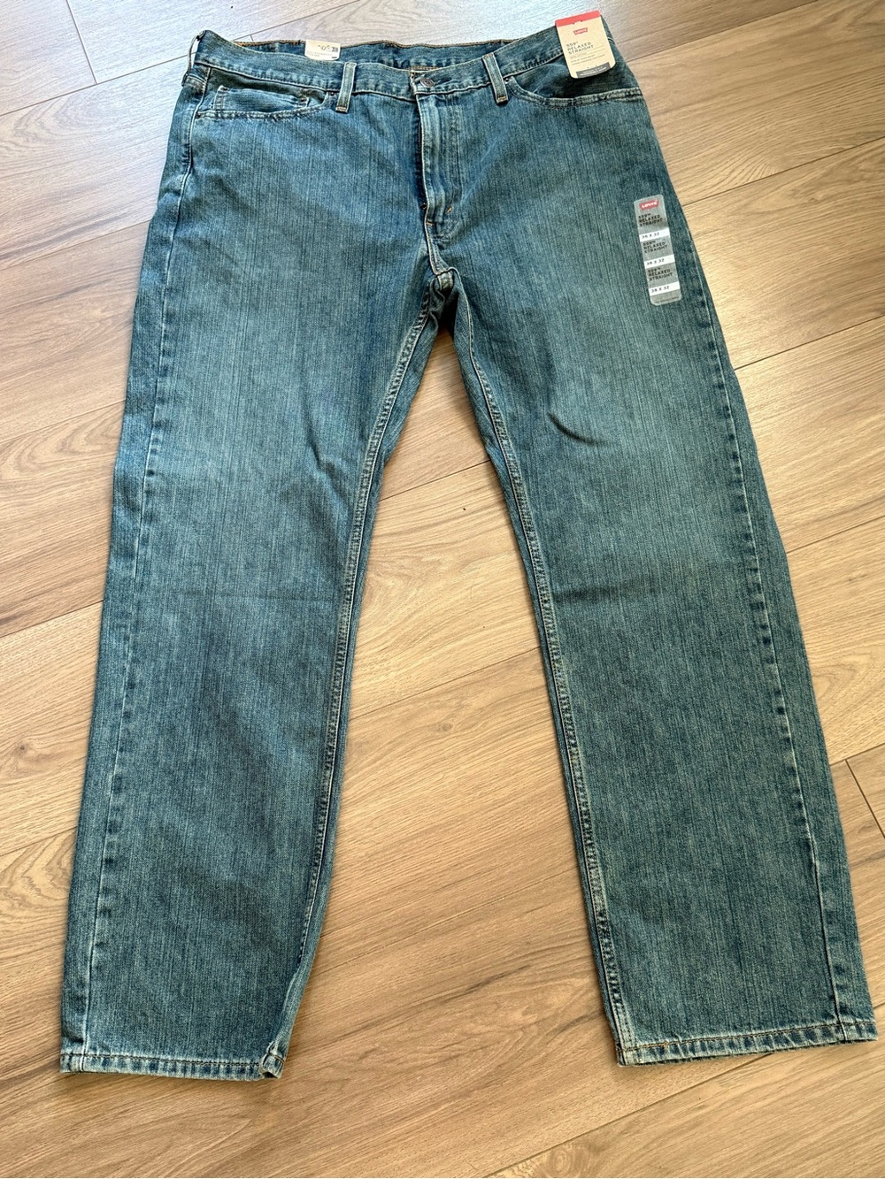 Levi’s 559 Relaxed Straight Jeans Men’s 38x32 Medium Wash NWT